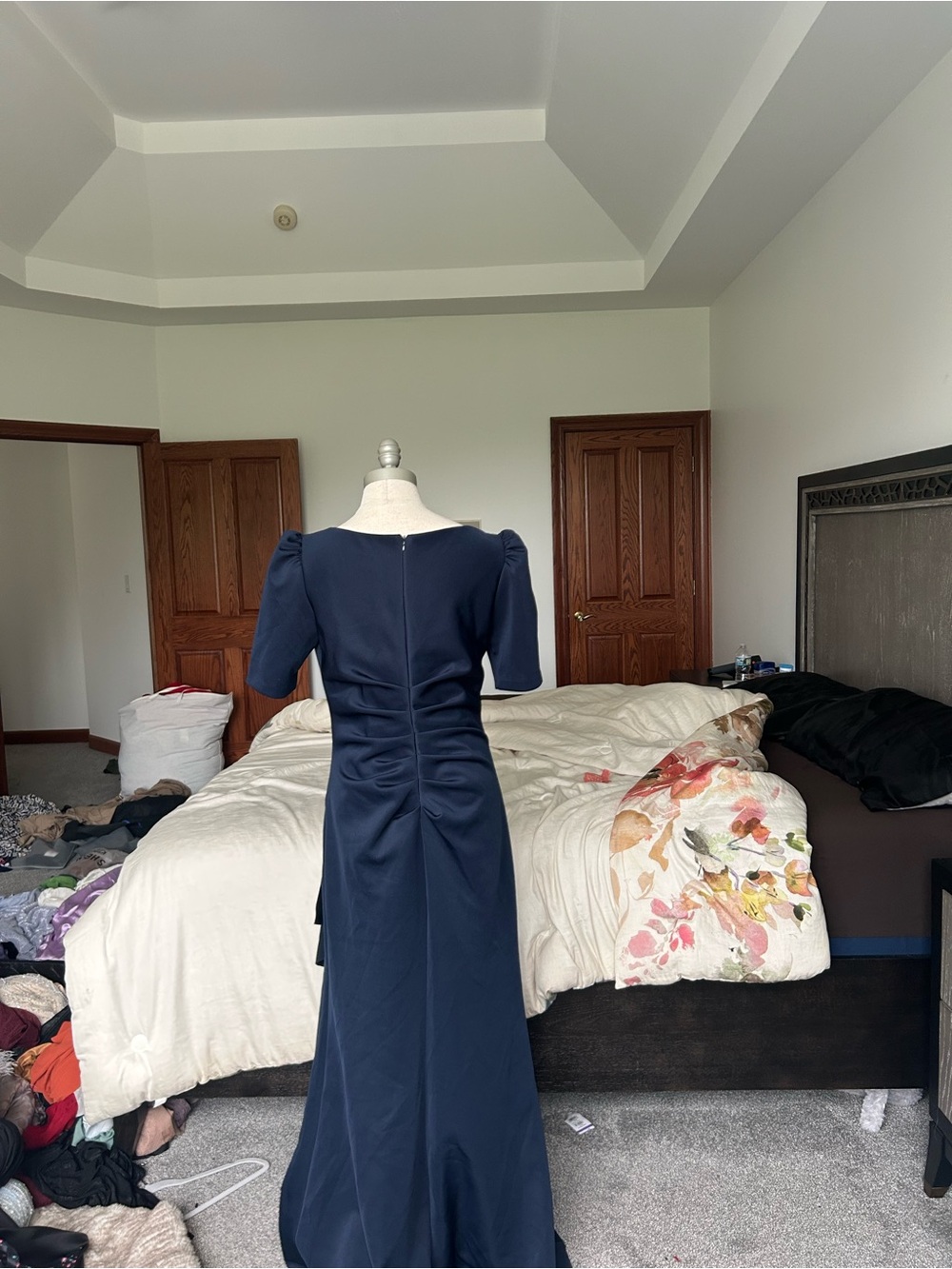 Xscape Navy Puff-Sleeve Maxi Dress - Picture 2 of 3